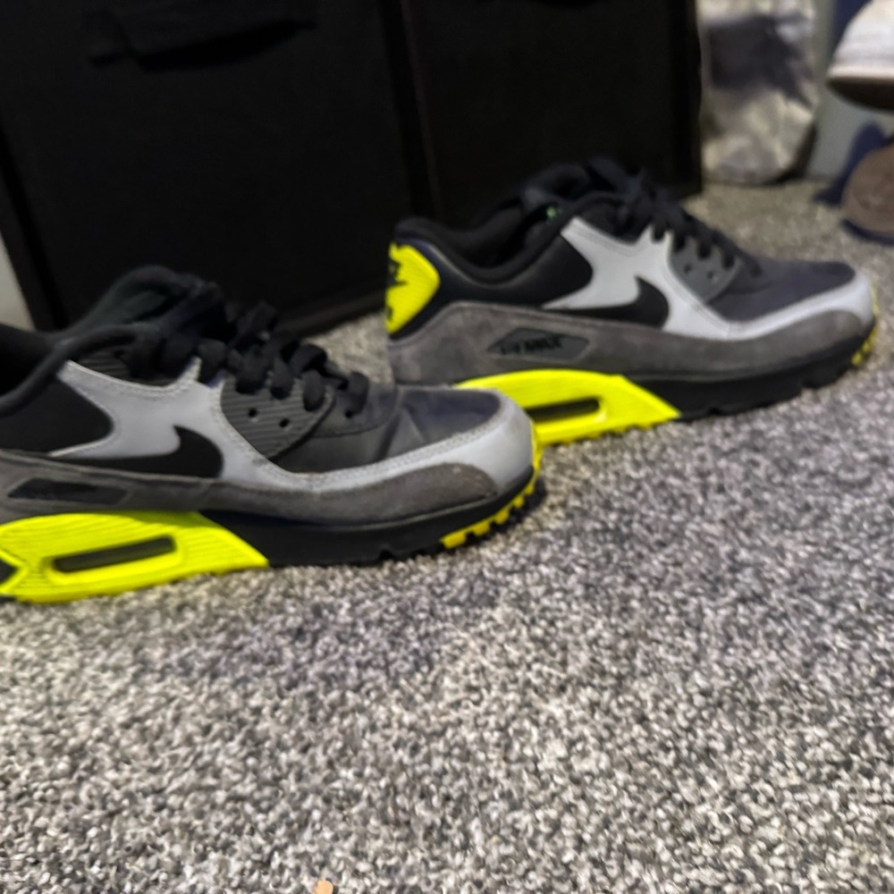 Black and Gray Sneakers with Neon Accents Nike air max 270